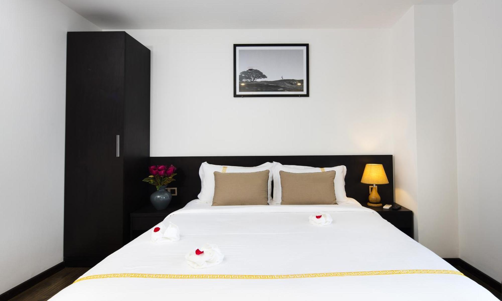 Meriton Hotel Нячанг Екстер'єр фото